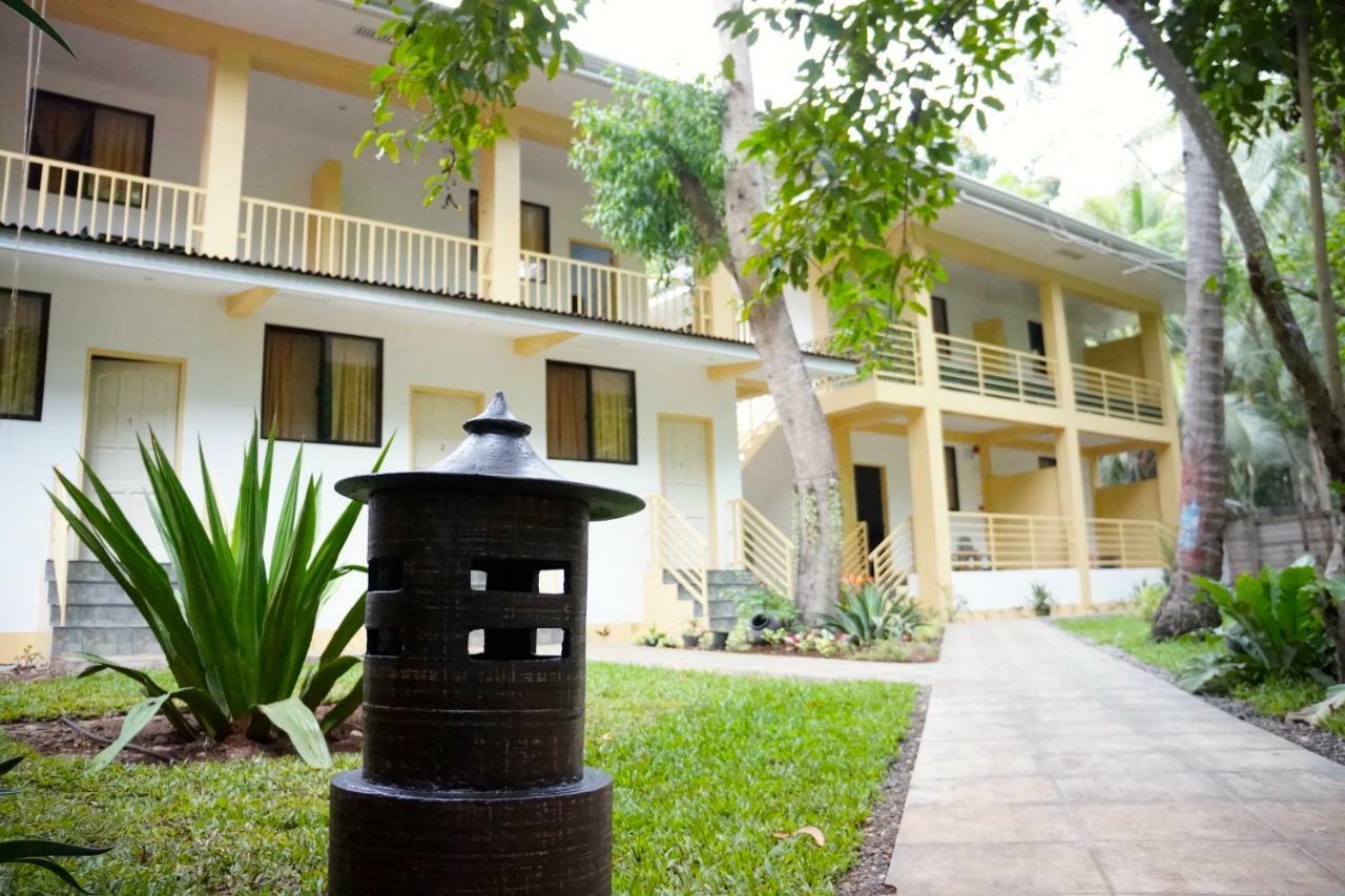 Mayas Guesthouse 팡라오 외부 사진